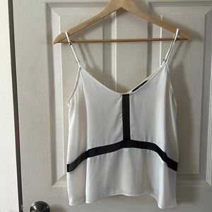 LIKE MYNDED Women‘s Tank Top, White/Black, Size Small